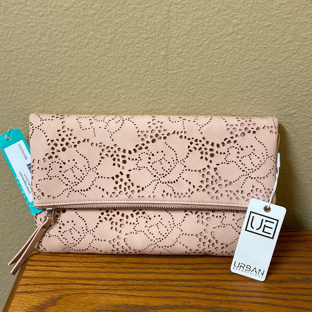Urban Expressions Arabella Clutch (Pink)